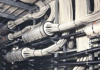 ARMADILLO® Vault Closure
